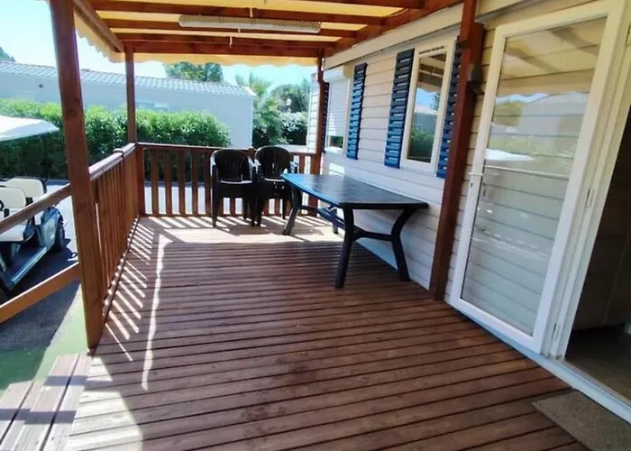 Mobil-home 6 A 8 Personnes Tous Confort